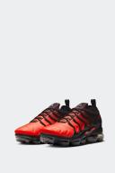 Nike Air VaporMax Plus Shoes - Size 4 - 001 Black/Bright Crimson