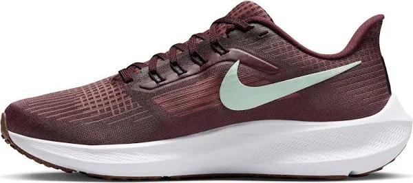 Nike Air Zoom Pegasus 39 - Womens Running Shoes