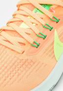 Nike Air Zoom Pegasus 39 Womens Shoe US 10.5 / Peach Cream/Ghost Green