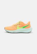 Nike Air Zoom Pegasus 39 Womens Shoe US 10.5 / Peach Cream/Ghost Green