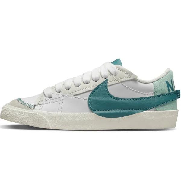 Nike Blazer Low '77 Jumbo Women's Shoes - White