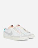 Nike Blazer Low '77 Vintage Sneakers in White and Grey