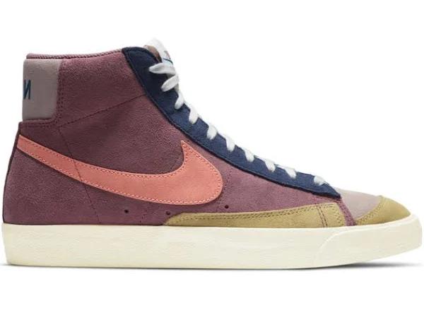 Nike Blazer Mid 77 Desert Berry