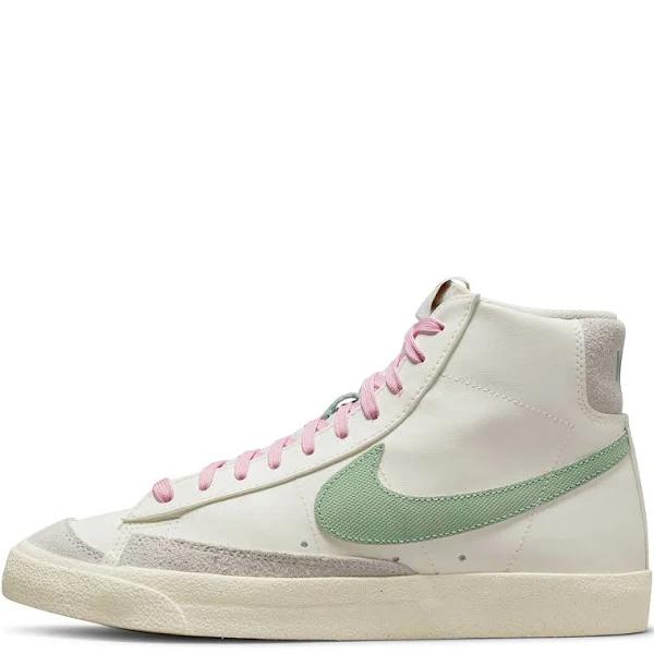 Nike Blazer Mid '77 PRM