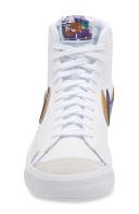 Nike Blazer Mid '77 SE Older Kids' Shoe - White