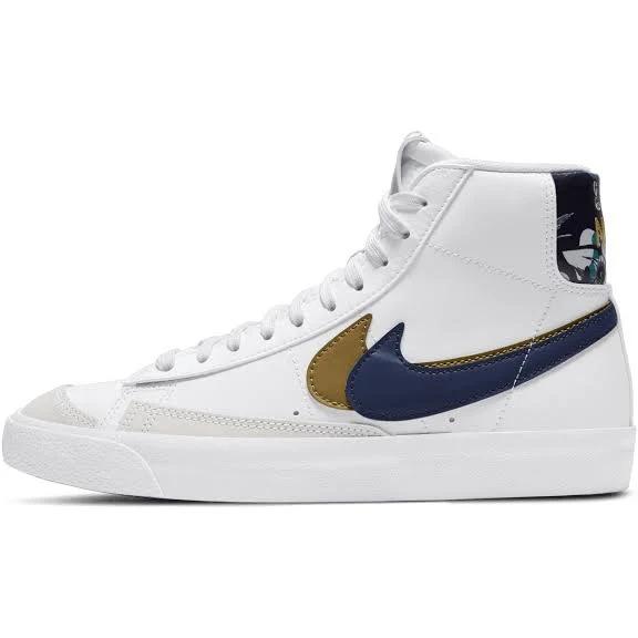 Nike Blazer Mid '77 SE Older Kids' Shoe - White