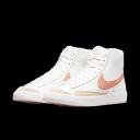 Nike Blazer Mid 77 Vintage Summit White Light Madder Root Fossil Stone (Women's)