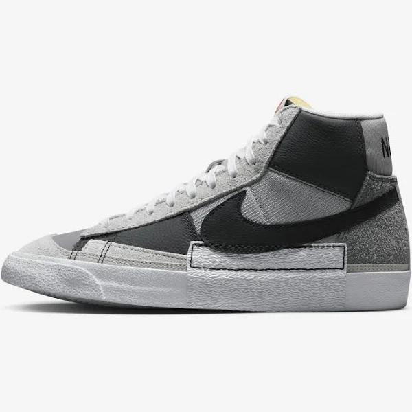 Nike Blazer Mid Pro Club Men's Shoes - Grey