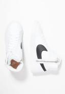 Nike - Blazer Mid Rebel Sneakers, White