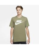 Nike Club HBR Logo T-Shirt in Green
