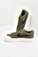 Nike Court Legacy Lift Women's Shoes - Green