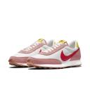 Nike Daybreak Coral Stardust (Women's)