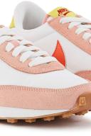 Nike Daybreak Coral Stardust (Women's)