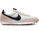 Nike Daybreak Type Oreo (Women's)