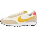 Nike Daybreak Type Oreo (Women's)