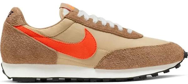 Nike Daybreak Vegas Gold College Orange