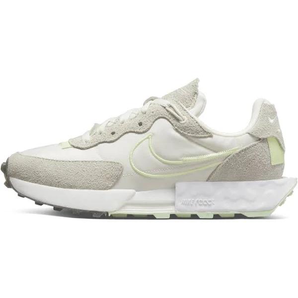 Nike Fontanka Waffle Women Trainers in Phantom - 7.5 UK