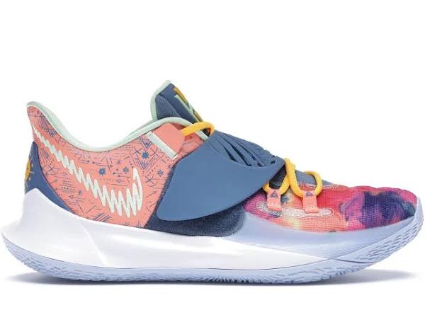 Nike Kyrie Low 3 Atomic Pink