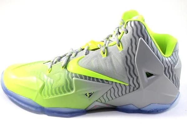 Nike LeBron 11 Collection - 683252-074 - Shoes