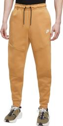Nike Men's Sportswear Tech Fleece Joggers, Medium, Gym Red