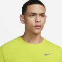 Nike Mens Dri-FIT UV Miller Running Tee Green M