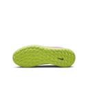 Nike Mercurial Vapor 15 Club Turf Cleats in Pink - Size 2.5