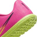 Nike Mercurial Vapor 15 Club Turf Cleats in Pink - Size 6