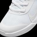 Nike Omni Multi-Court Younger Kids' Shoes - White