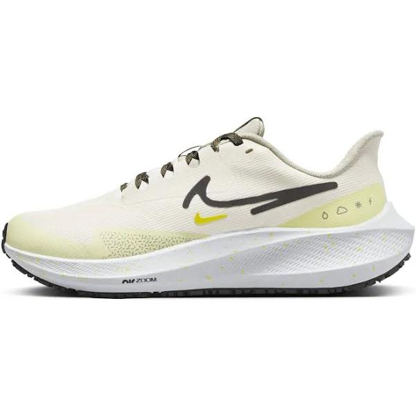 Nike Pegasus Shield Women's Weatherised Road Running Shoes - Brown