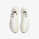 Nike SACAI Vaporwaffle Sail Gum