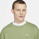 Nike Solo Swoosh Men's Fleece Crew - 1 - Green