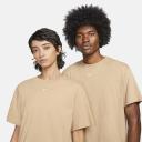 Nike - Sportswear Essential Boyfriend T-Shirt in Hemp