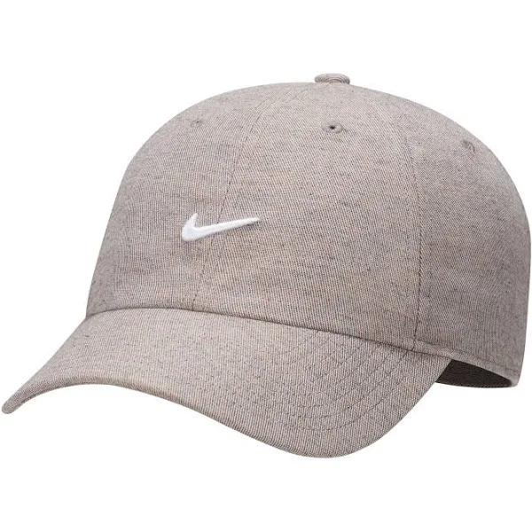 Nike Sportswear Heritage86 Adjustable Cap - 50% Recycled Polyester - Orange