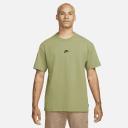 Nike - Sportswear Premium Essentials T-Shirt in Green