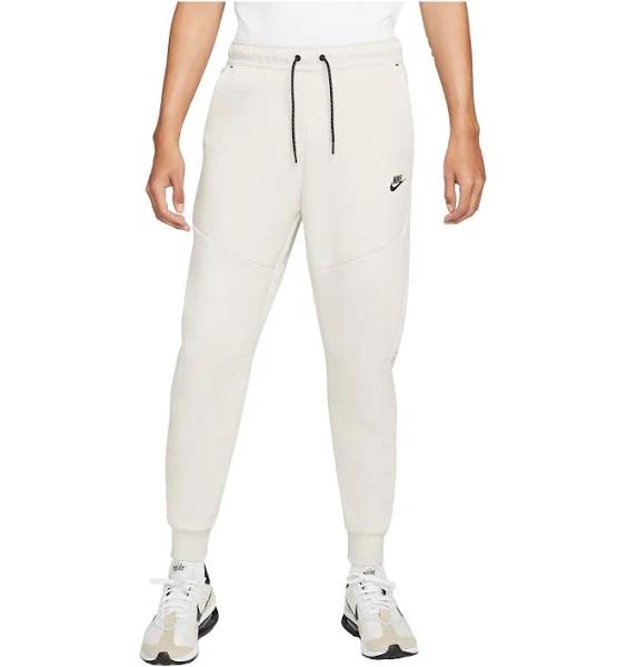 Nike Sportswear Tech Fleece Joggers Light Orewood Brown
