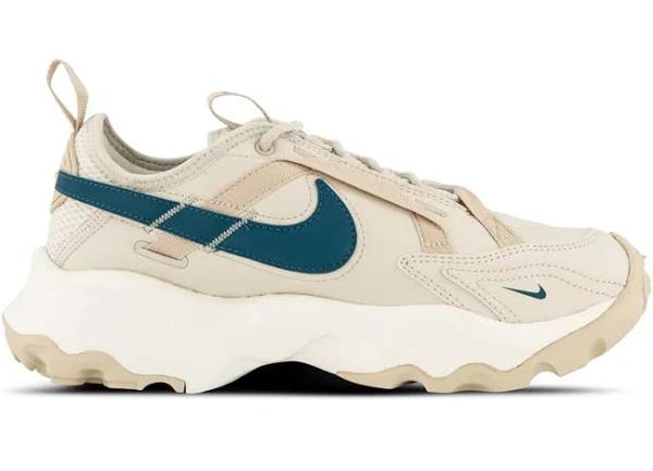 Nike TC 7900 Light Orewood Brown Geode Teal (Women's)