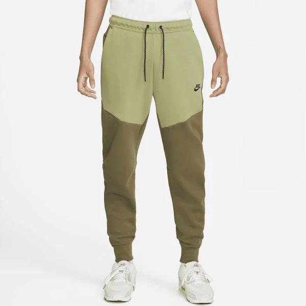 Nike Tech Fleece Joggers - Green