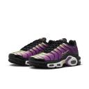 Nike Tuned Women Shoes - Black - Size: 6 - Foot Locker
