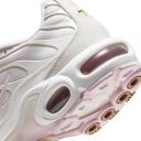Nike Tuned - Women Shoes - Grey - Size 7.5 - Foot Locker