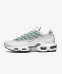 Nike Tuned Women Shoes - White - Size: 5 - Foot Locker