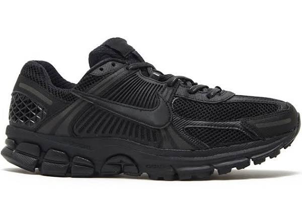 Nike Vomero 5 Triple Black