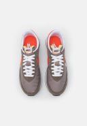 Nike Waffle Trainer 2 Moon Fossil Team Orange