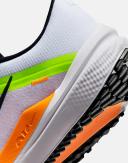 Nike Winflo 10 Men's Road Running Shoes - White