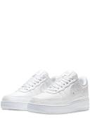 Nike Wmns Air Force 1 '07 LX 40.5