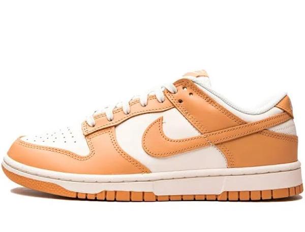 Nike Wmns Dunk Low Harvest Moon Sneaker