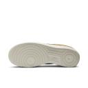 Nike Women's Air Force 1 '07 Ess TRND Gold Swoosh Sanddrift/Metallic