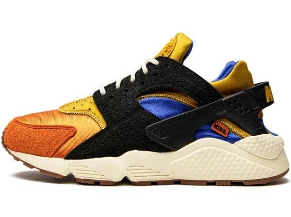 Nike Womens Air Huarache Campfire Orange Shoes - Size 5 - Goldtone/black-coconut Milk