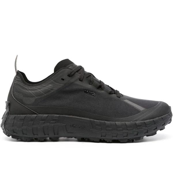 Norda 001 Panelled Sneakers - Black