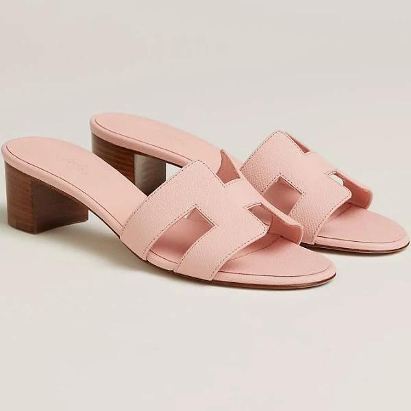 Oasis Sandal