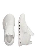On Cloudnova Undyed-White | White, Mens, Size: 8.5